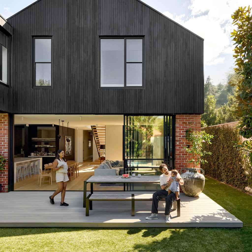 Ekodeck 180 x 23mm 5.4m Fairhaven / Stirling Summit Series Composite Decking - Image 7 of 10