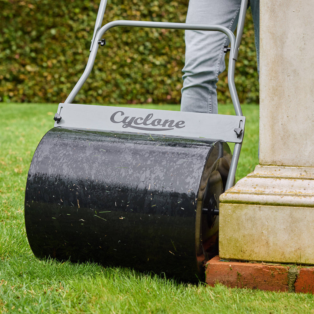 Cyclone 60L Steel Garden Roller - Image 10 of 11