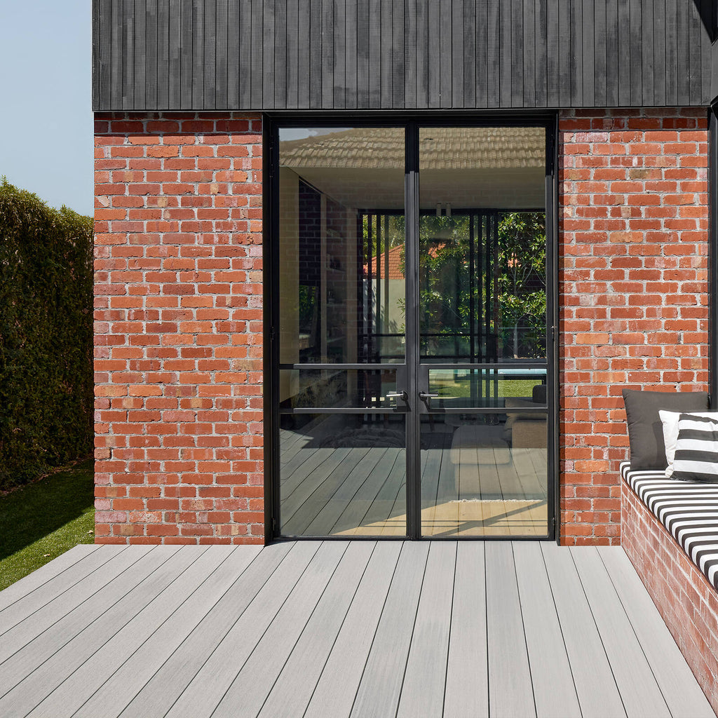 Ekodeck 180 x 23mm 5.4m Fairhaven / Stirling Summit Series Composite Decking - Image 6 of 10