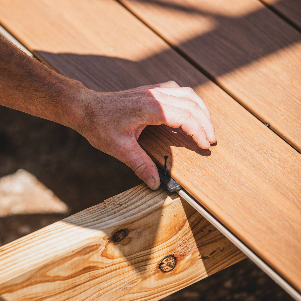 Ekodeck 137 x 23mm 5.4m Backbeach and Leatherwood Designer Series Composite Decking - Image 7 of 10