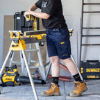 DEWALT Men's Navy Bennington PROStretch Shorts - Image 4 of 9