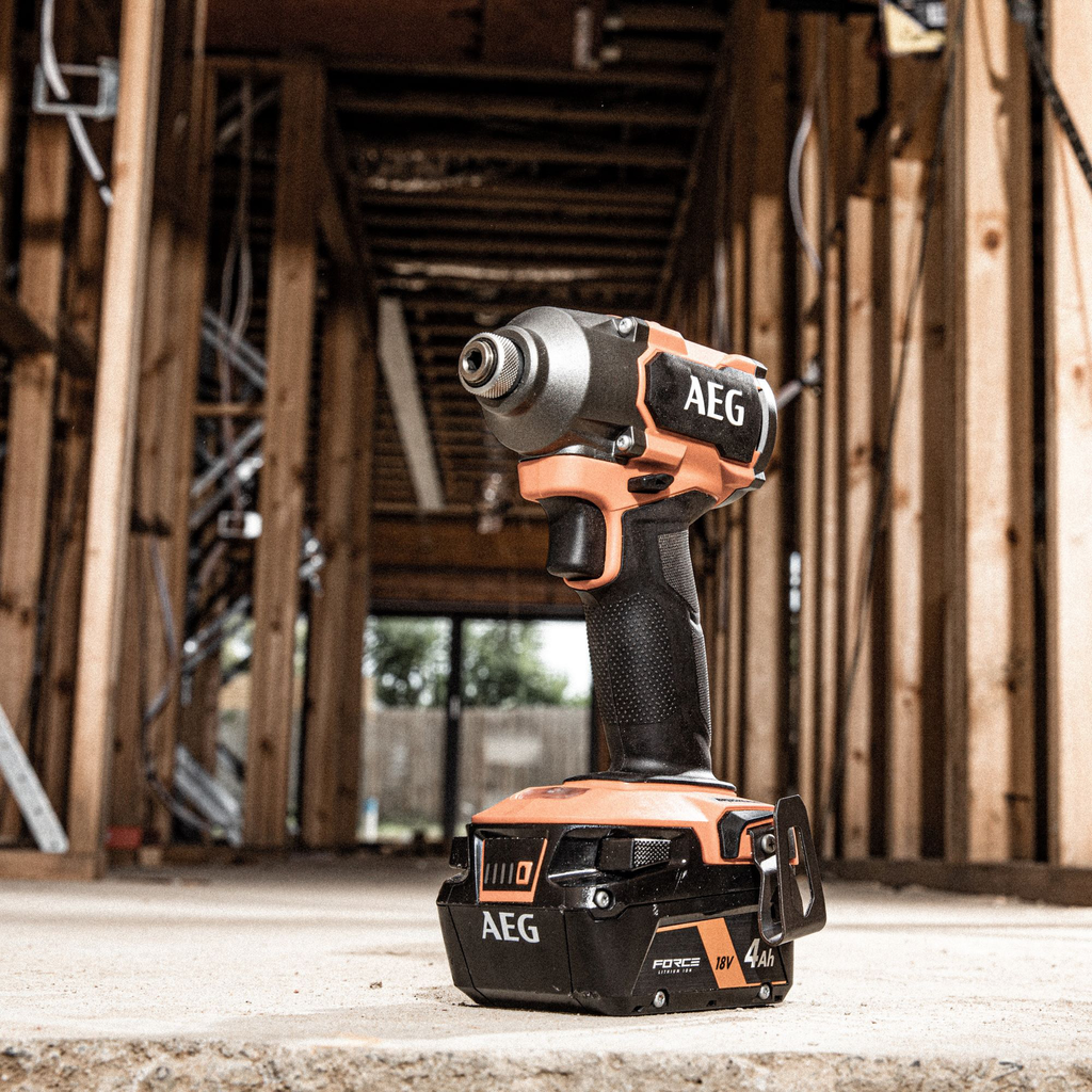 AEG 18V 4.0Ah 2-Piece Brushless FORCE Combo Kit - Image 7 of 8