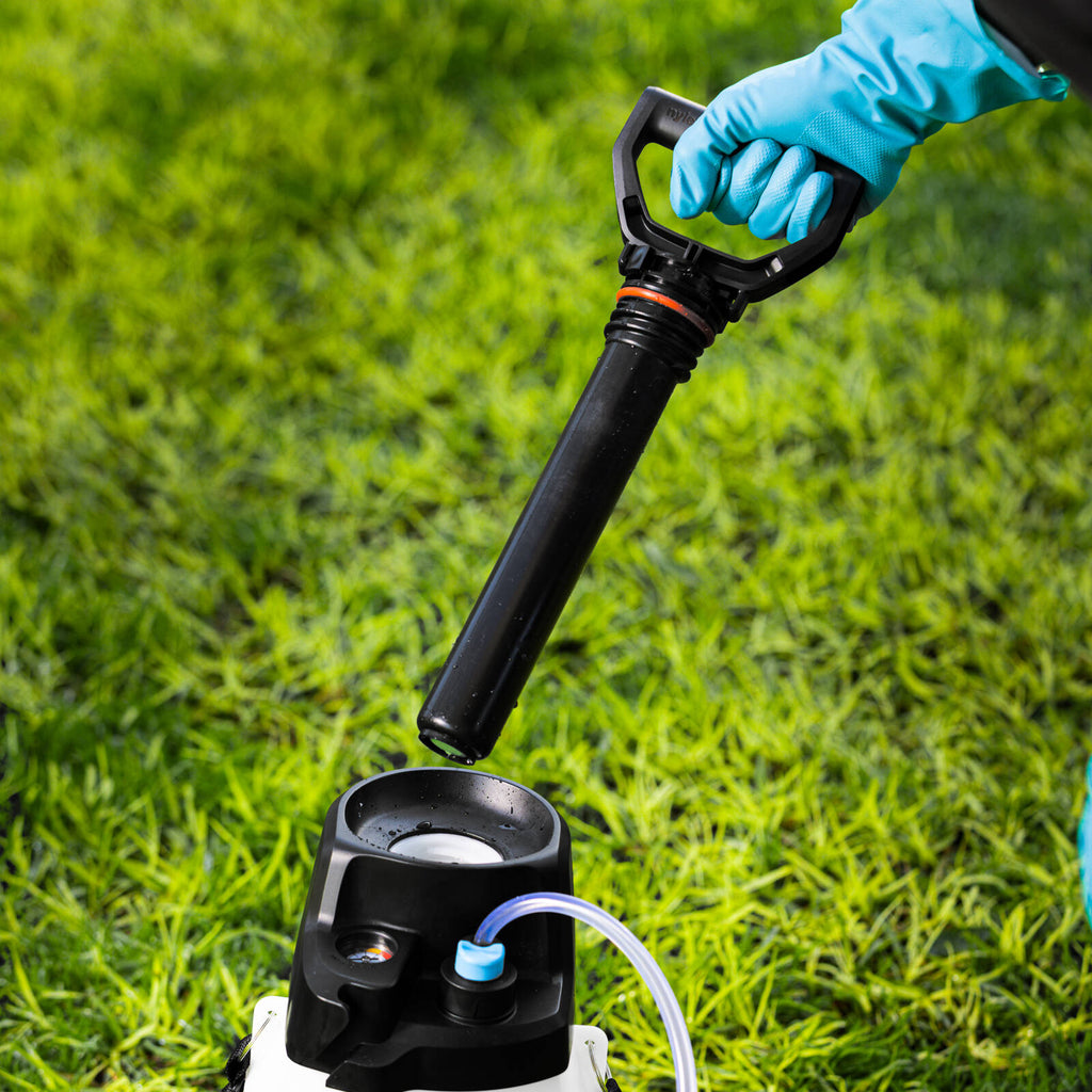 Nylex Chemical Resistiant 5L Shoulder Sprayer - Image 4 of 6