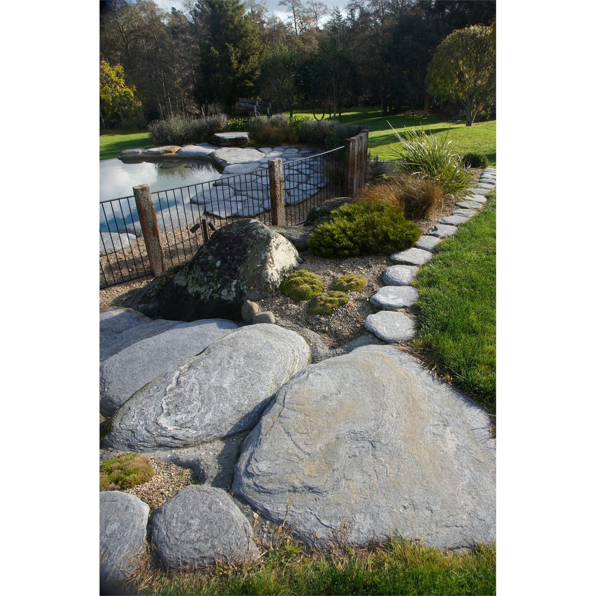 WestStone 30 - 50cm Natural Schist Stepping Stone - Image 6 of 7