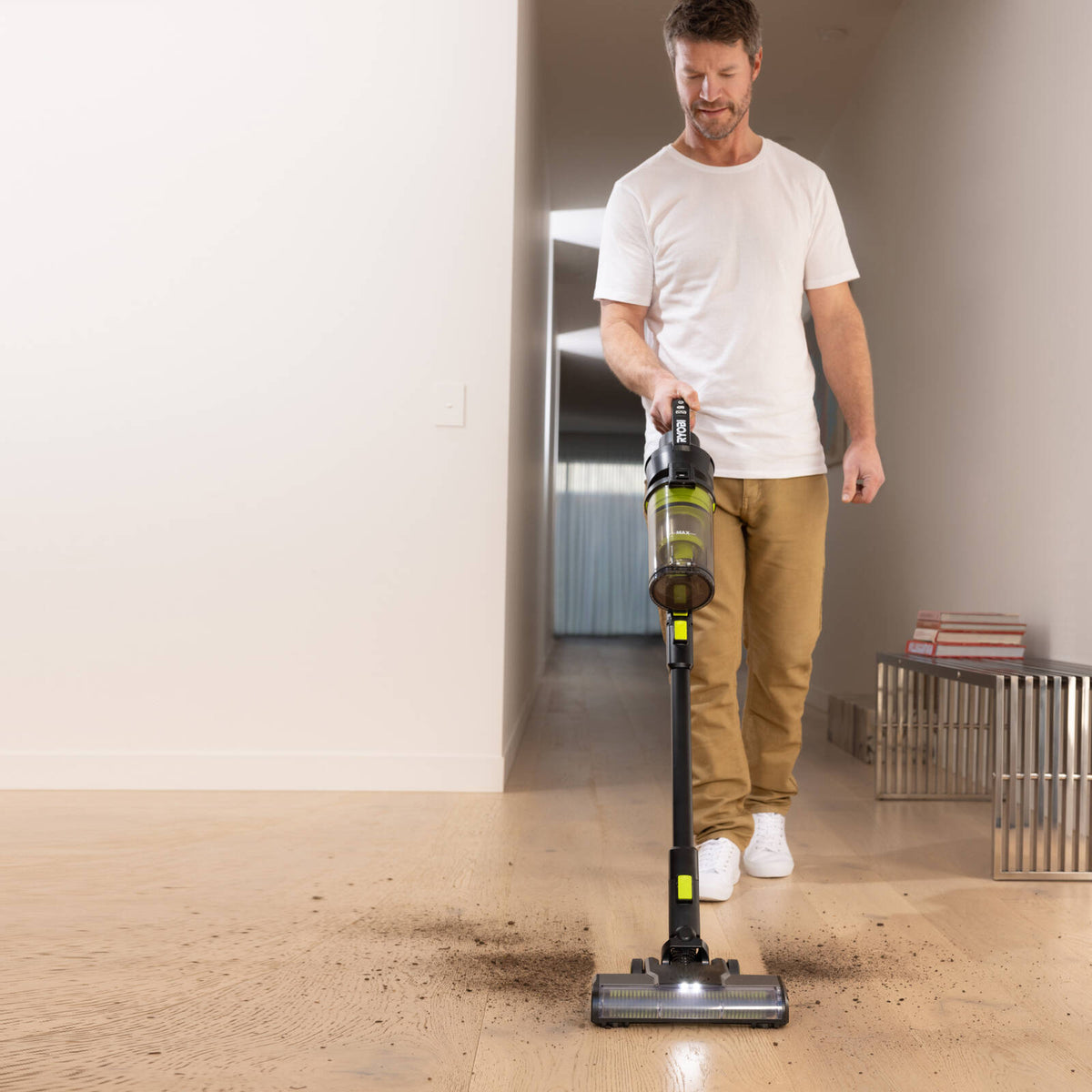 Ryobi 18V ONE+ HP Brushless Stick Vacuum 4Ah Kit R18XSV914BLK - Image 3 of 9