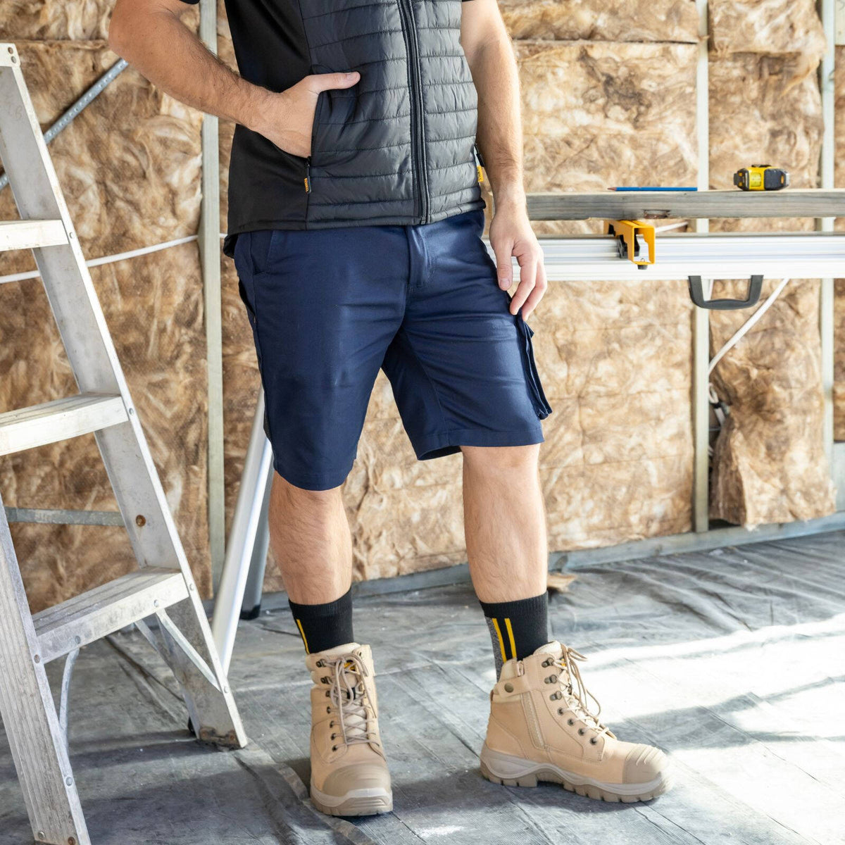 DEWALT Men's Navy Bennington PROStretch Shorts - Image 2 of 9